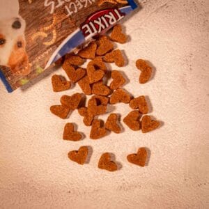 Snack de corazones de insectos con gusanos de la harina para perros